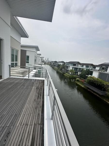 Bungalow House for Sale in Senibong (Permas Jaya) - Ms Tham - Exterior - PropertyGuru.com.my
