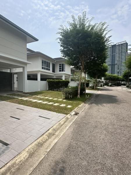 Bungalow House for Sale in Senibong (Permas Jaya) - Ms Tham - PropertyGuru.com.my