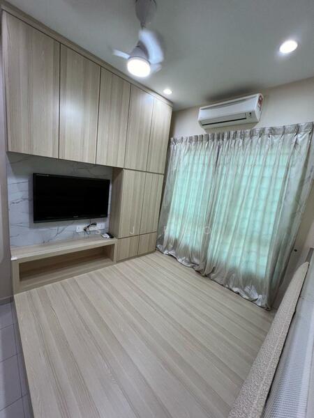 For Rent - Fiera Vista