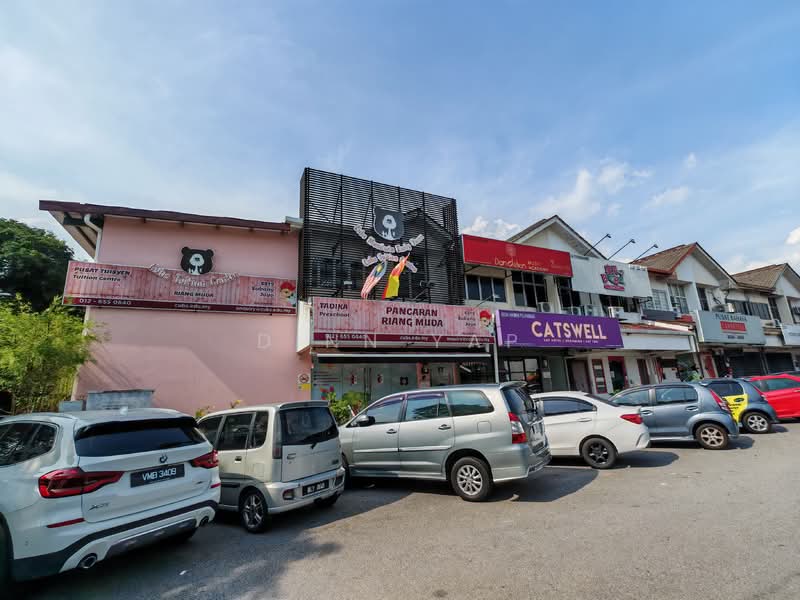 Shop for Sale in Subang Jaya (Selangor) - DINN YAP - Exterior - PropertyGuru.com.my