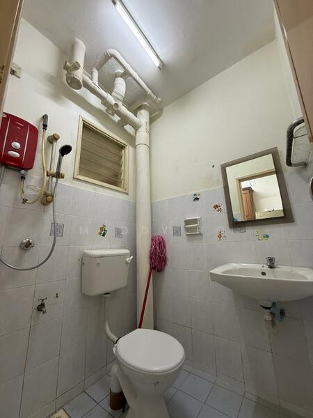 Common Bathroom