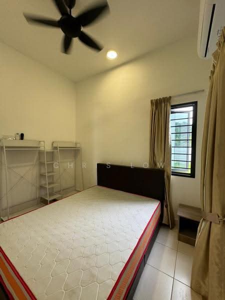 Rumah Bandar untuk Disewa di Sungai Long (Bandar Sungai Long) - Grace Low - Bedroom - PropertyGuru.com.my