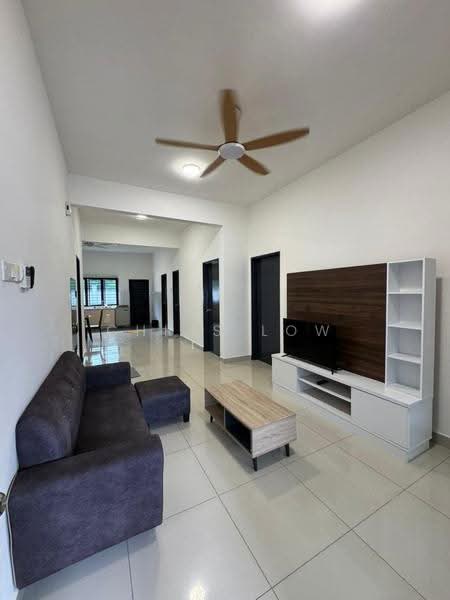 Rumah Bandar untuk Disewa di Sungai Long (Bandar Sungai Long) - Grace Low - Living Room - PropertyGuru.com.my