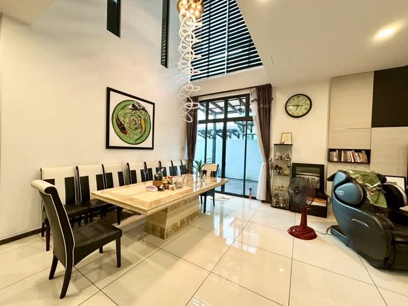 Rumah Berkembar untuk Dijual di Permas Jaya (Johor Bahru) - Yik Tat - PropertyGuru.com.my