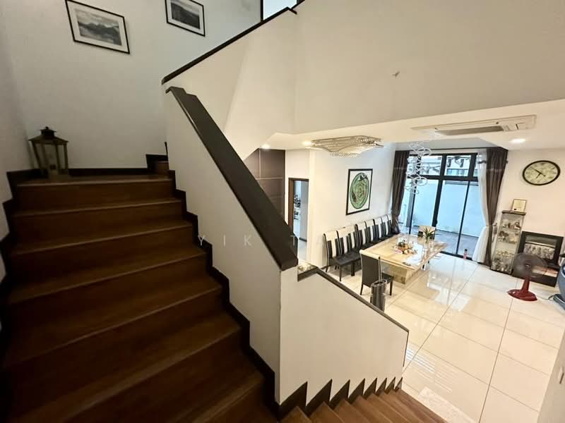 Rumah Berkembar untuk Dijual di Permas Jaya (Johor Bahru) - Yik Tat - PropertyGuru.com.my