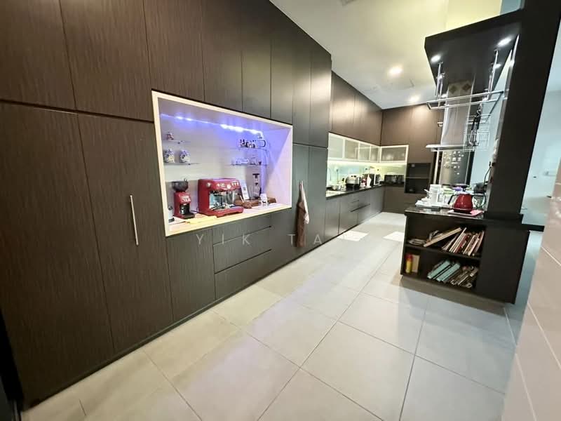 Rumah Berkembar untuk Dijual di Permas Jaya (Johor Bahru) - Yik Tat - PropertyGuru.com.my
