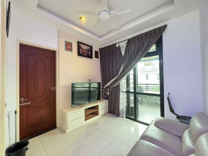 Rumah Teres untuk Dijual di Johor Bahru (Johor) - Wallace Ang - Living Room - PropertyGuru.com.my