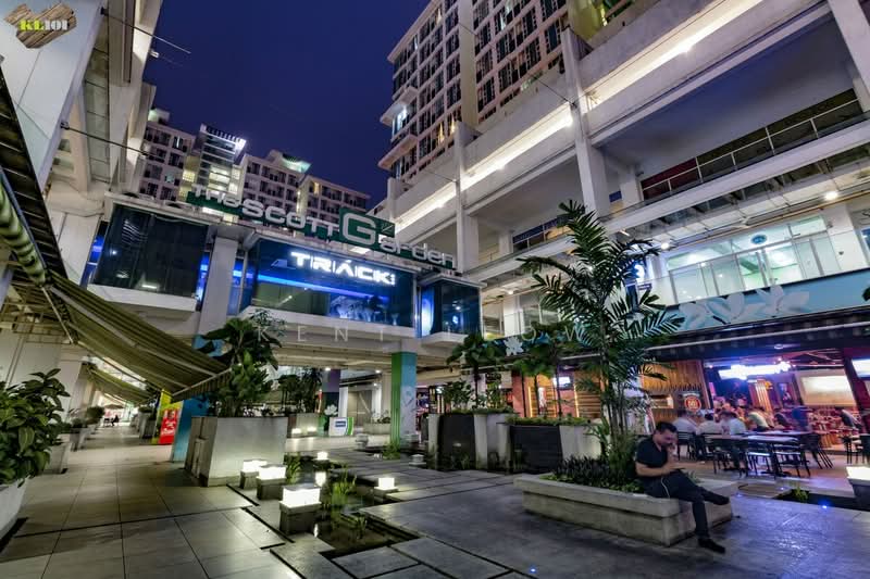 The Scott Garden SOHO untuk Untuk Disewa - RM 1,500 /bulan, Mac 2026 - Exterior - PropertyGuru.com.my