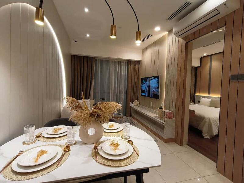 Kediaman Servis untuk Dijual di Times Square 2 - Jocelyn Lai - Living Room - PropertyGuru.com.my