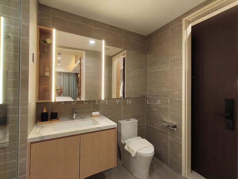 Kediaman Servis untuk Dijual di Times Square 2 - Jocelyn Lai - Bathroom - PropertyGuru.com.my
