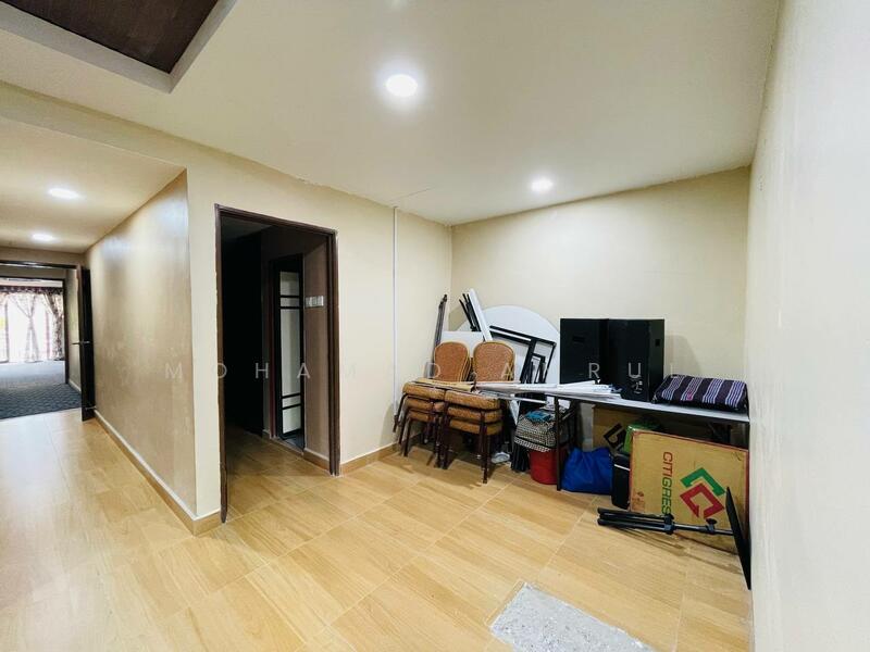 Corridor