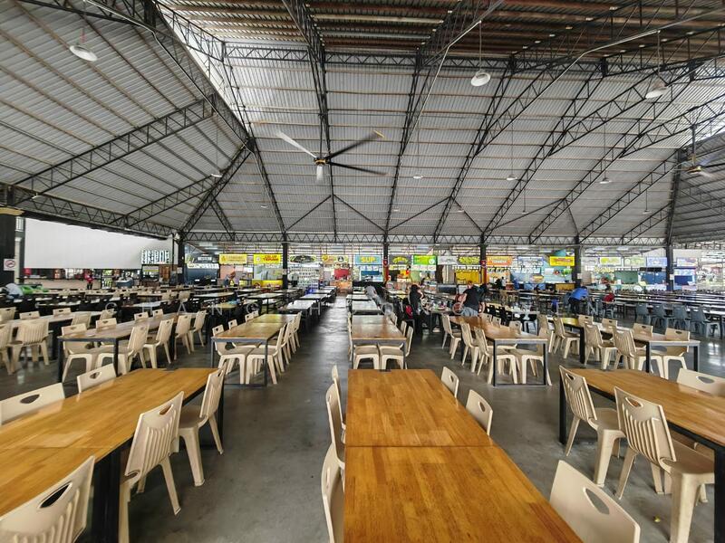 Service Residence for Rent at Serviced Residence @ The Louvre @ Country Heights - Chang Hoong Wen - Dining Room - PropertyGuru.com.my