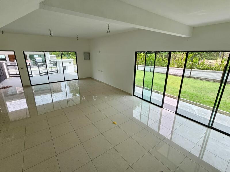 3-storey Terraced House for Sale in Selayang (Selangor) - Tracy Choo - Living Room - PropertyGuru.com.my