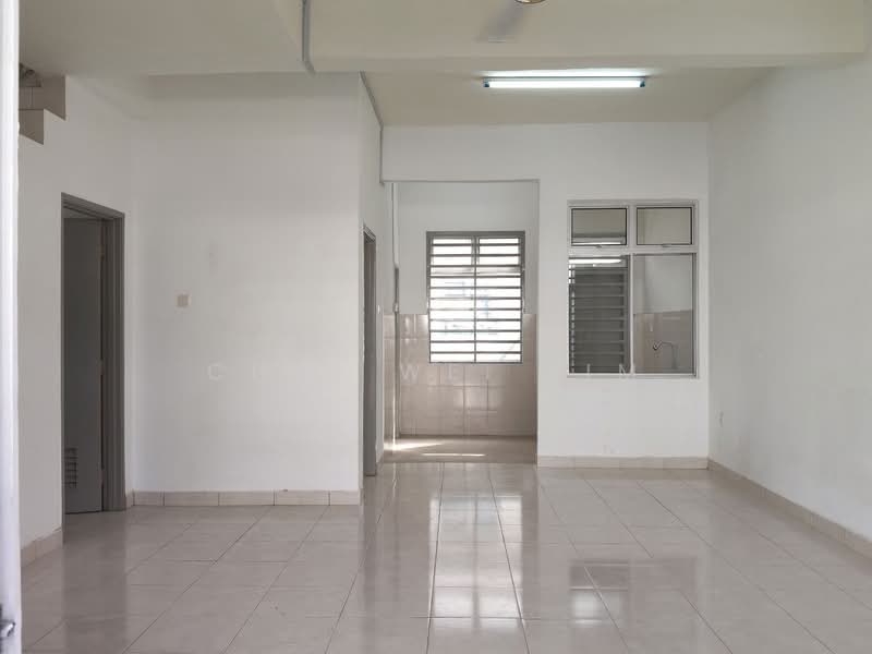Terraced House for Sale in Taman Mengkibol (Kluang) - Chin Wei Lim - Interior - PropertyGuru.com.my