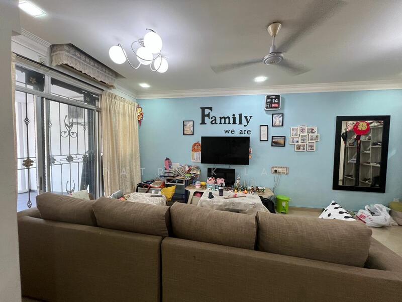 Untuk Dijual - Taman Megah Ria