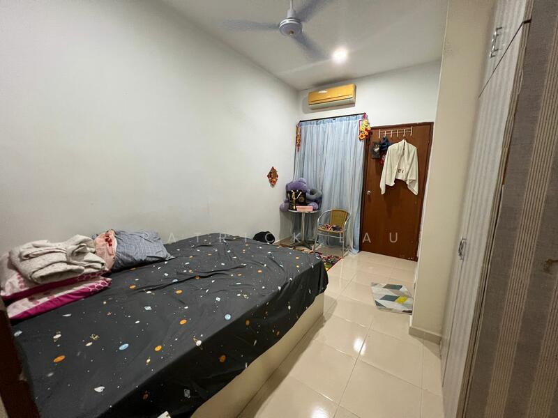 Untuk Dijual - Taman Megah Ria