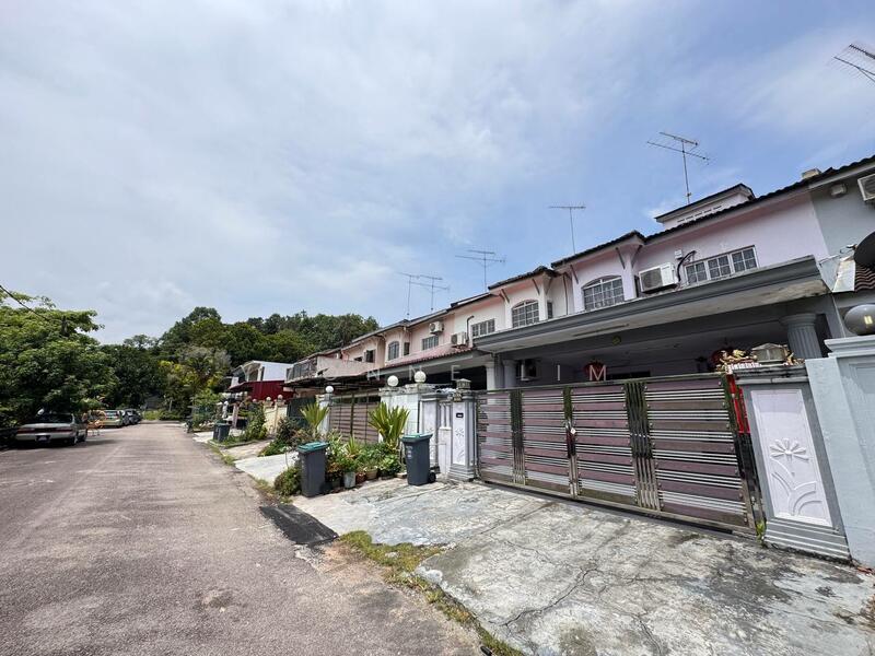 Ejen Jual Rumah Taman Putri Kulai Bersama Adi