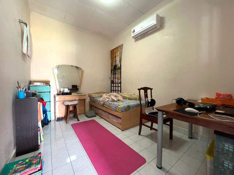 For Sale - Taman Megah Ria