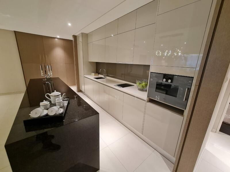 Dry Kitchen