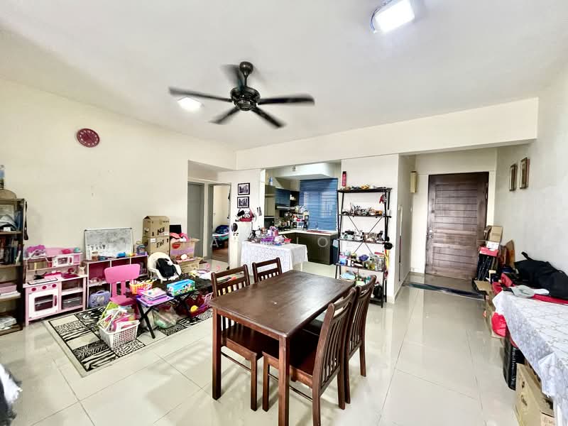 Condominium for Sale at Tamara - Shamzjoe . - Living Room - PropertyGuru.com.my