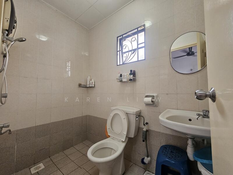 2-storey Terraced House for Sale in Alam Damai (Cheras) - Karen Liew - Bathroom - PropertyGuru.com.my