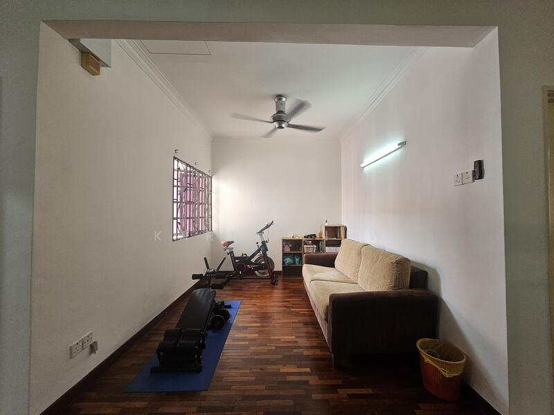 2-storey Terraced House for Sale in Alam Damai (Cheras) - Karen Liew - Living Room - PropertyGuru.com.my