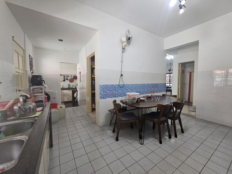 2-storey Terraced House for Sale in Alam Damai (Cheras) - Karen Liew - Kitchen - PropertyGuru.com.my