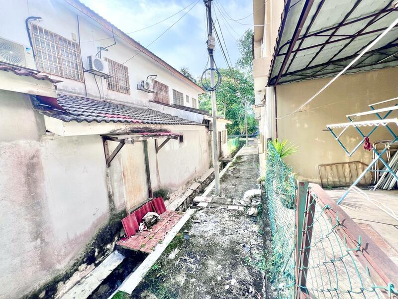 2-storey Terraced House for Sale in Taman Puncak Jalil (Seri Kembangan) - Faisal Abu Omar - Exterior - PropertyGuru.com.my