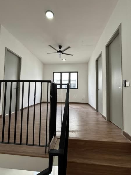 Sejati Lakeside 2 untuk Untuk Disewa - RM 5,500 /bulan, Mac 2026 - Interior - PropertyGuru.com.my