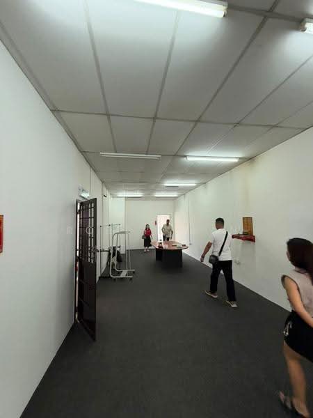 Kedai untuk Disewa di Taman Mutiara Mas (Skudai) - Robbie Tan - Interior - PropertyGuru.com.my
