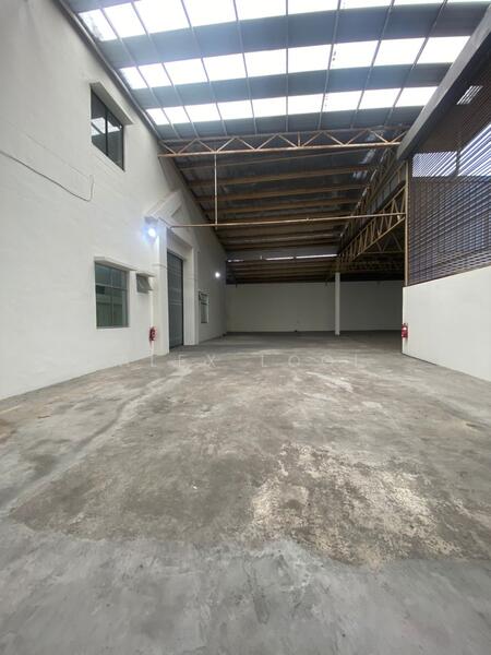 Taman Universiti Jalan Perdagangan Semi D Factory untuk Untuk Disewa - RM 10,000 /bulan, Mac 2026 - Interior - PropertyGuru.com.my