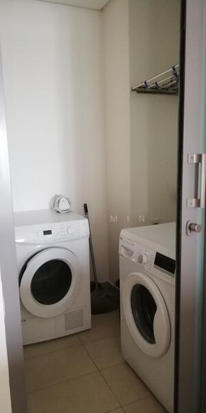 washer & dryer