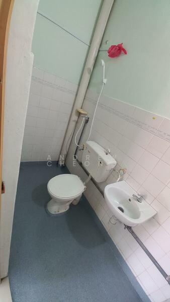 Masteroom Bathroom