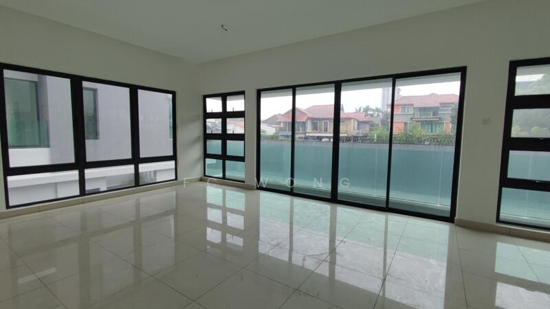 Bungalow House for Sale in Taman Overseas Union (Taman Oug) (Jalan Klang Lama (Old Klang Road)) - FC Wong - Living Room - PropertyGuru.com.my