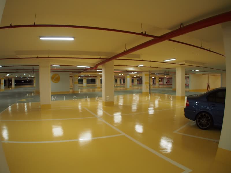 Kondominium untuk Dijual di Shaftsbury Residence - Michael Chan - Car Park - PropertyGuru.com.my