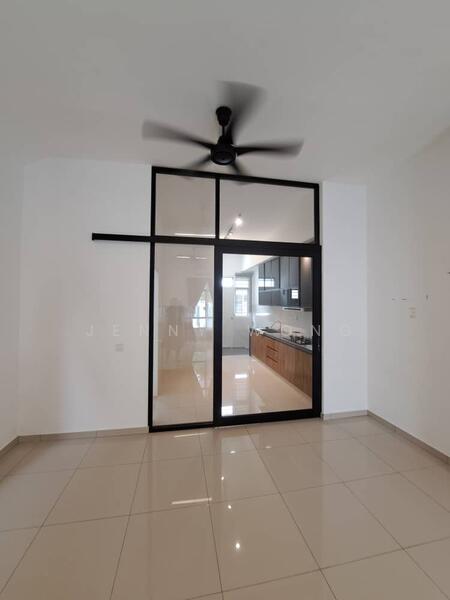 Kitchen sliding door 