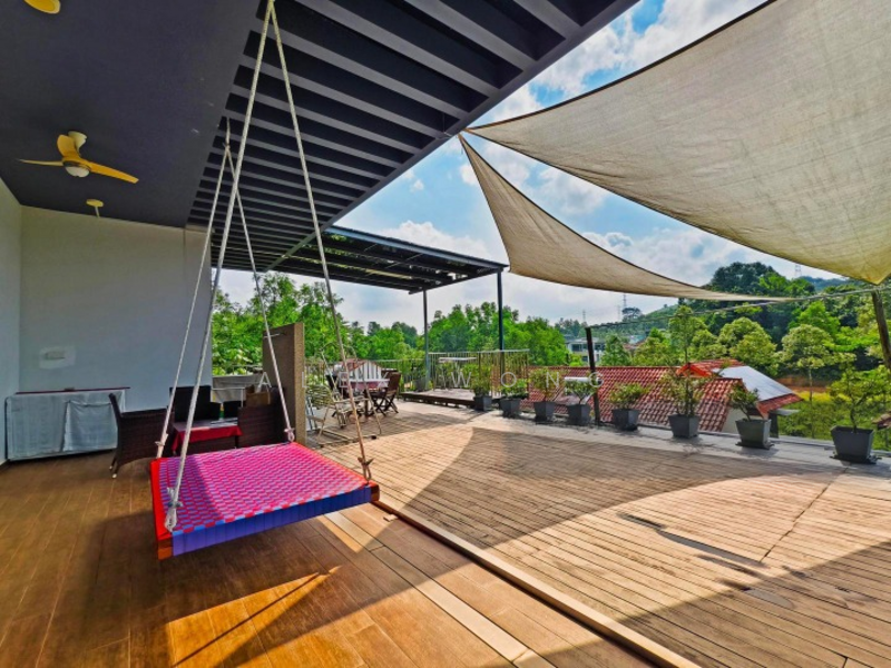 Roof
