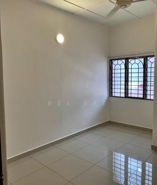 Untuk Disewa - Taman Serdang Raya Seksyen 7