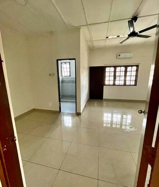 Untuk Disewa - Taman Serdang Raya Seksyen 7