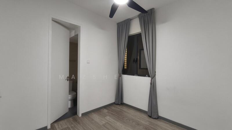2nd Bedroom