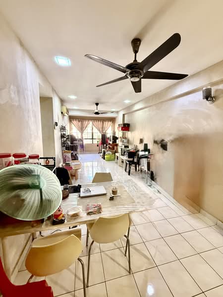 Condominium for Sale at Bayu Tasik 1 - SHAH REZA SASMAT - Living Room - PropertyGuru.com.my