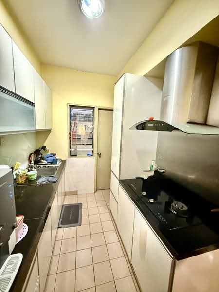 Condominium for Sale at Bayu Tasik 1 - SHAH REZA SASMAT - Kitchen - PropertyGuru.com.my