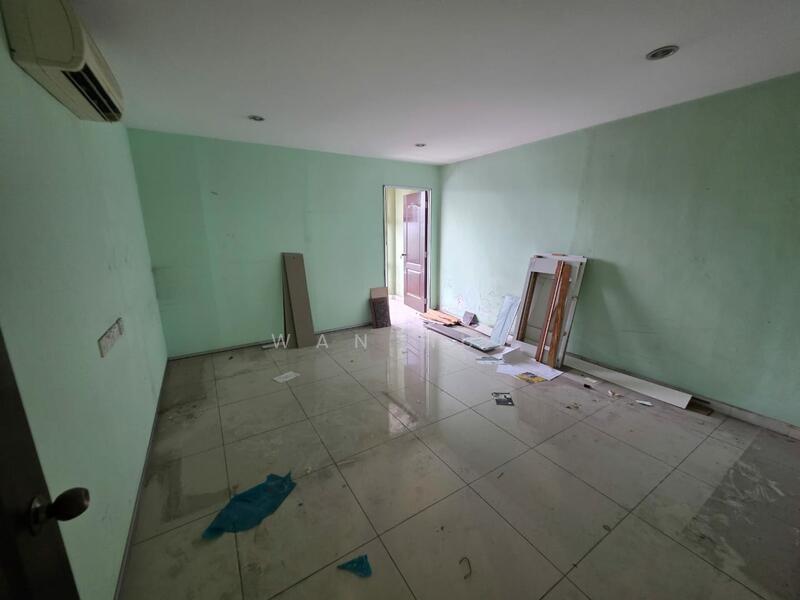 Shop for Rent in Balakong (Selangor) - Race Phua - Interior - PropertyGuru.com.my