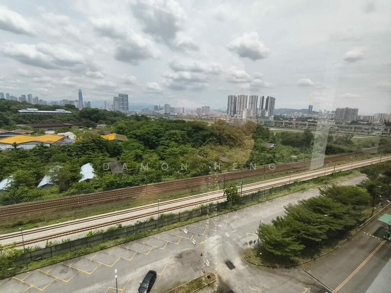 For Rent - Rent Office Union Tower Taman Desa 1749sf near Old Klang Road 10min to Mid Valley