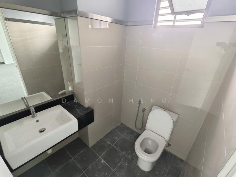 For Rent - Rent Office Union Tower Taman Desa 1749sf near Old Klang Road 10min to Mid Valley