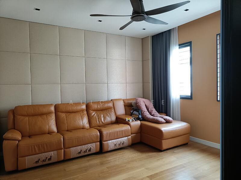 Rumah Banglo untuk Dijual di Damansara Jaya (Petaling Jaya) - Alicia Lee - Living Room - PropertyGuru.com.my