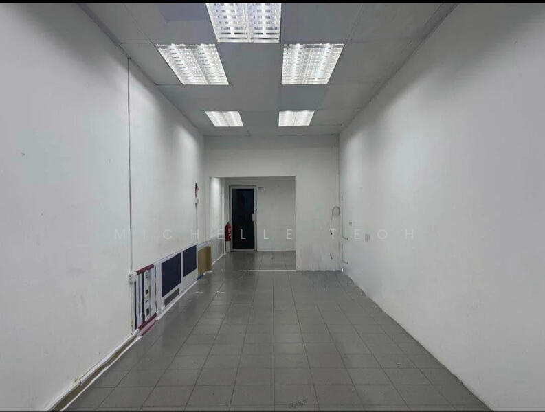 Untuk Disewa - 2 Storey Shoplot At Sungai Chua, Kajang