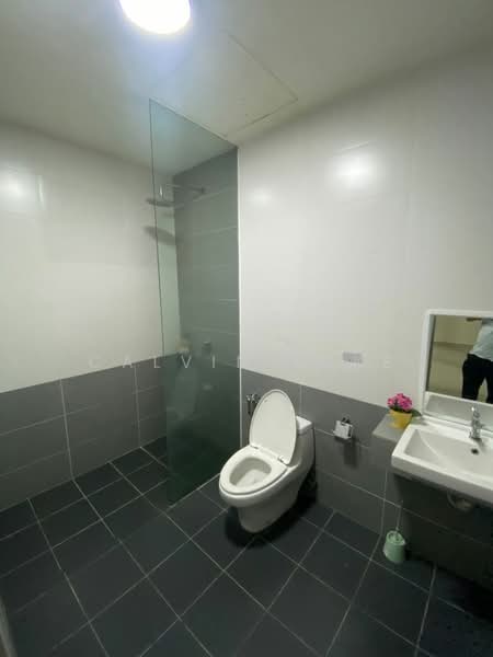 Terraced House for Rent in Bangi (Selangor) - Calvin Loke - Bathroom - PropertyGuru.com.my