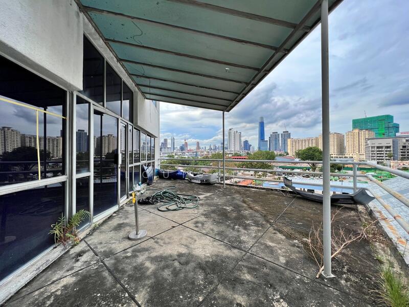 Kedai / Pejabat untuk Disewa di Taman Miharja (Cheras) - Louis Tee - Balcony - PropertyGuru.com.my