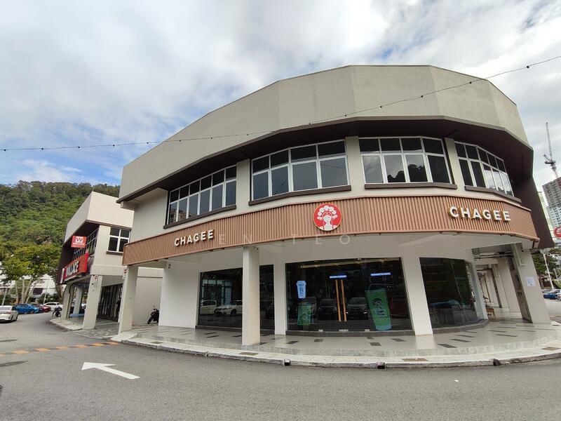 1st Floor Shop/Office